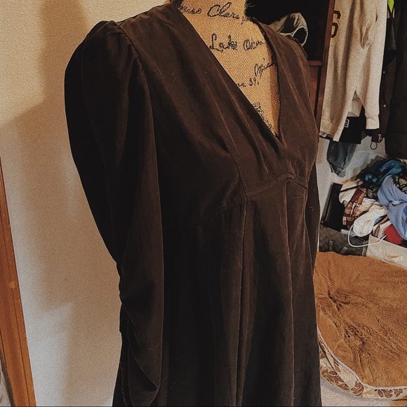 Zara Formal dress - Picture 6 of 8